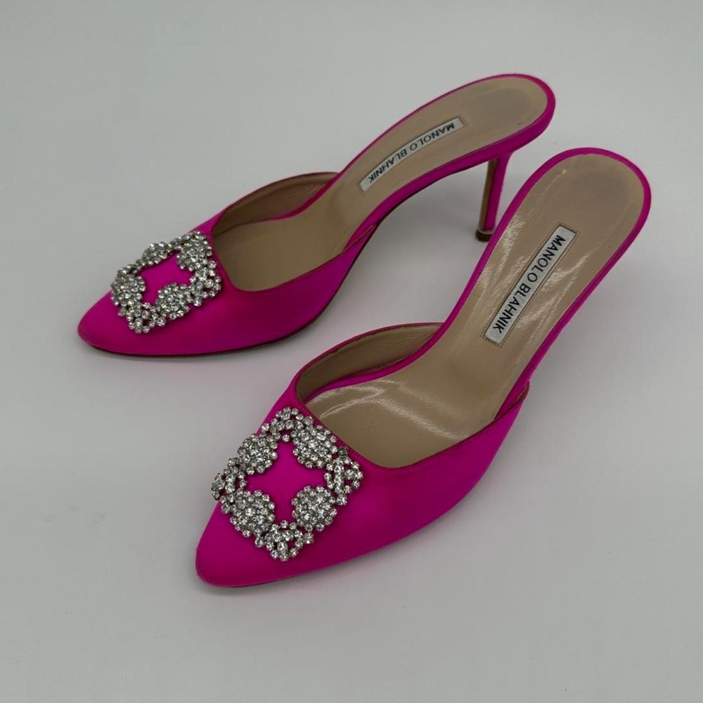 Manolo Blahnik Hangisi Mule - Fuchsia - Picture 2 of 3